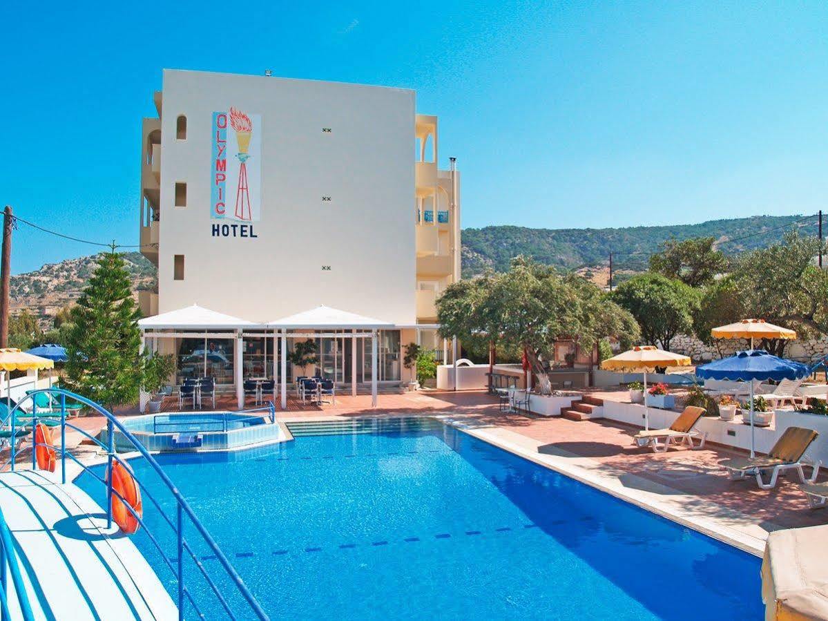 Olympic Hotel Kárpatos Exterior foto